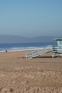 Lifeguard stand. Too early to be manned.