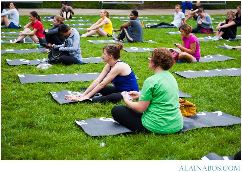 yoga in the park in Chicago