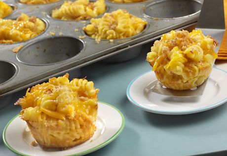 mini-macaroni-cheese-cups-large-61718