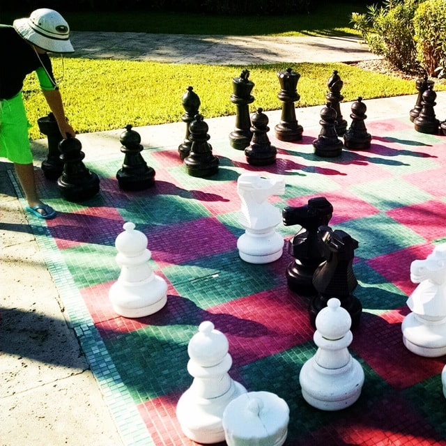 Lawn chess - Instagram