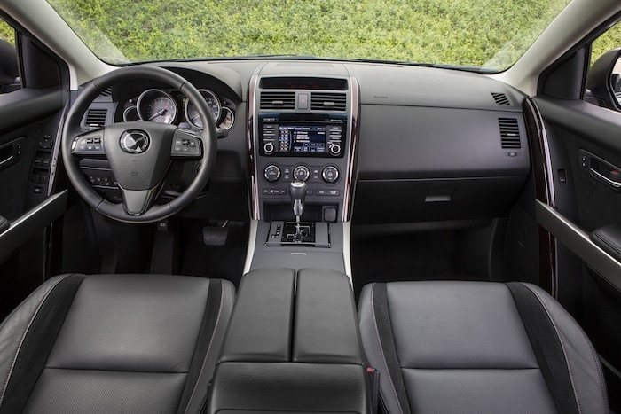 Mazda CX-9 interior