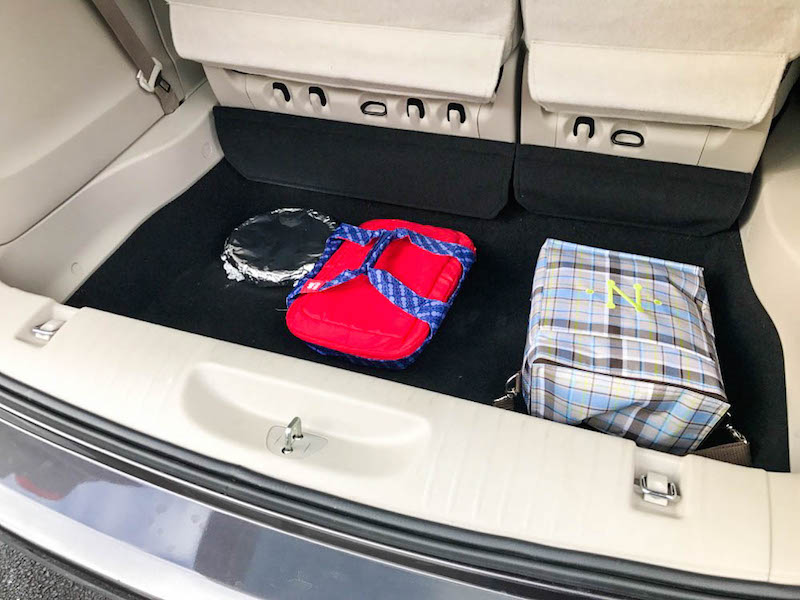 chrysler-pacifica-trunk-space