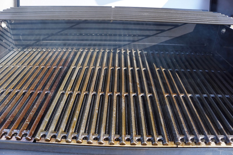 Seasoning the grill TRU-Infrared surface - Char-Broil
