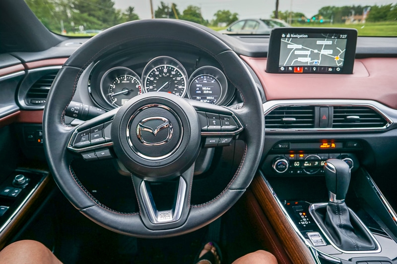 Dashboard - Mazda CX-9