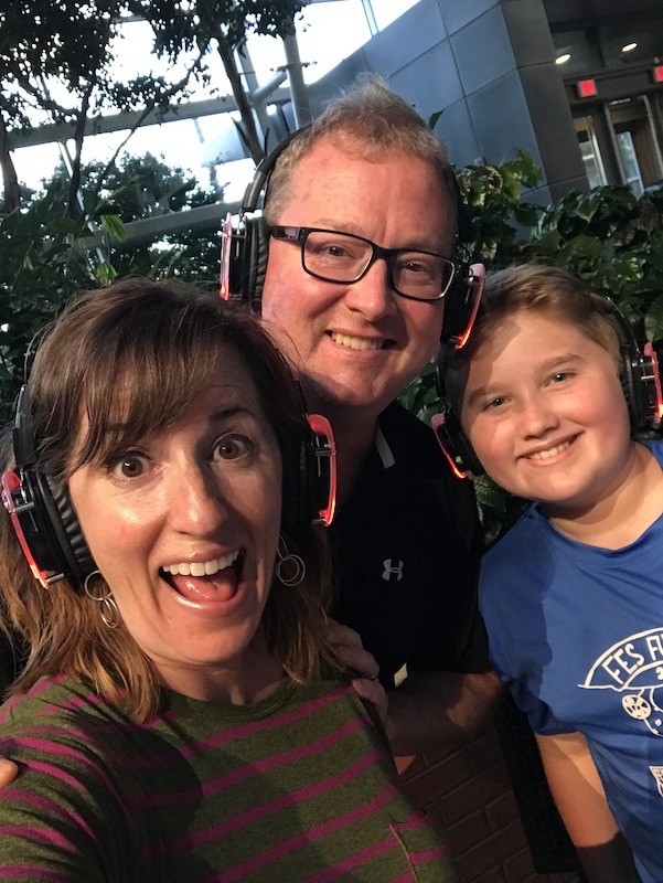 Gaylord National - Silent Disco family fun