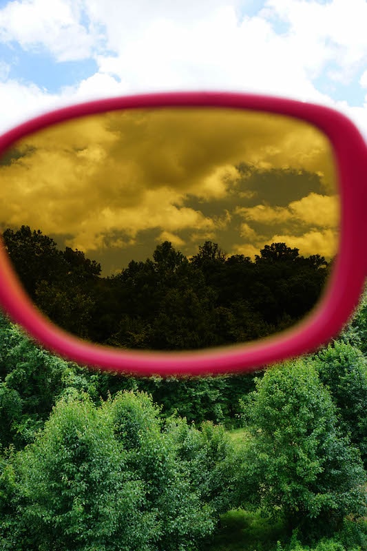 Sunglasses with Xperio UV polarized sun lenses