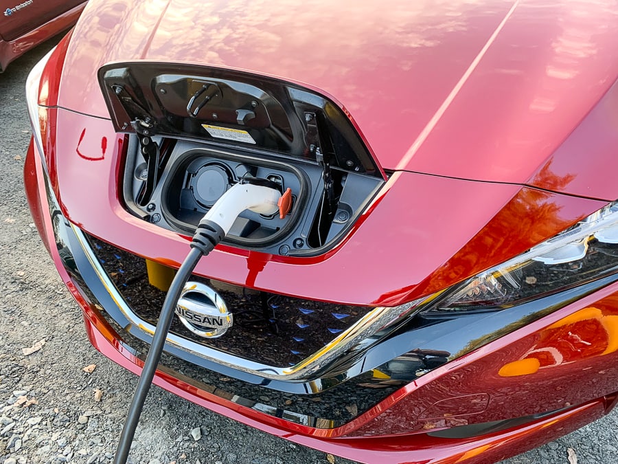 Nissan LEAF charging