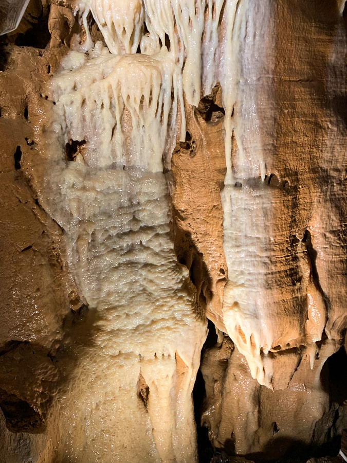 Glow-in-the-dark flowstone at Lincoln Caverns!