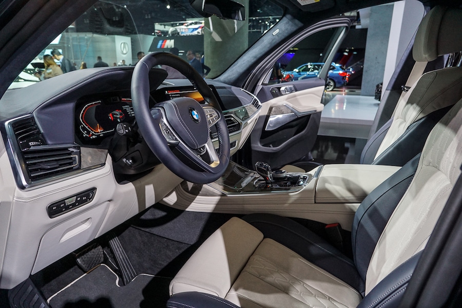 LA Auto Show-BMW X7 interior