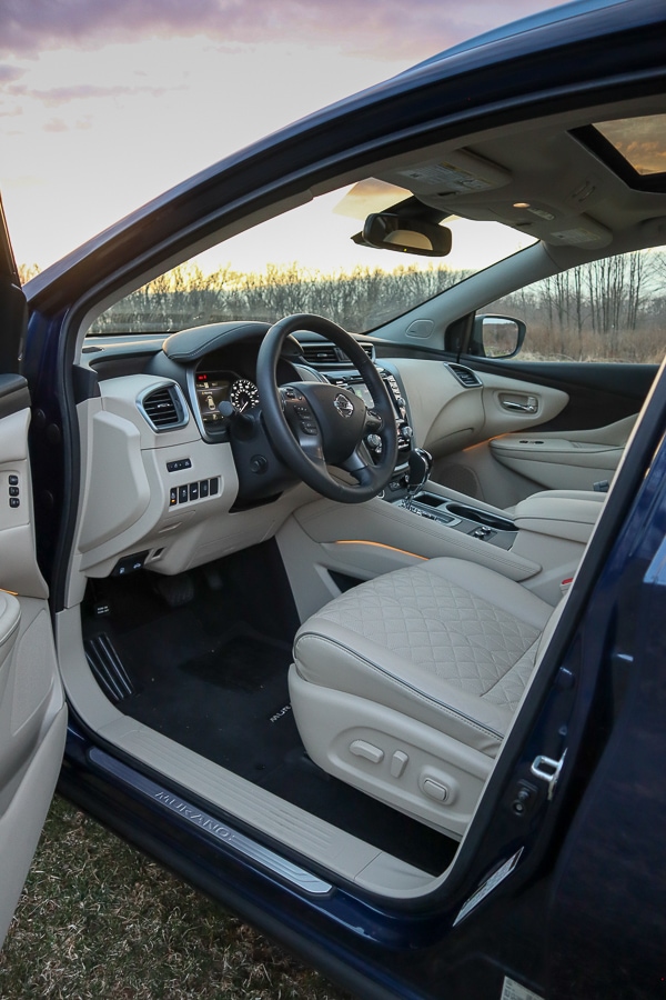 Nissan Murano Platinum interior for 2019