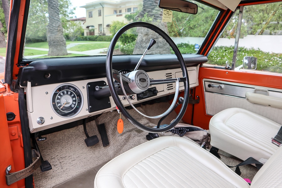 1974 Ford Bronco interior