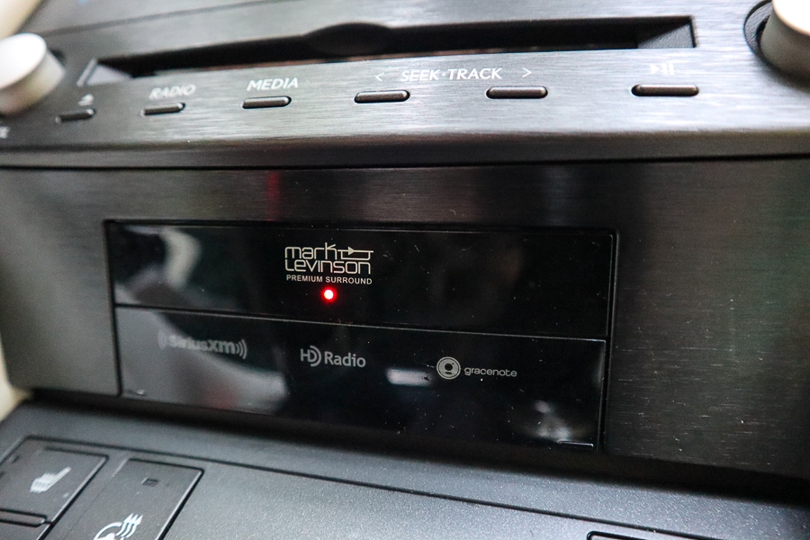Lexus RC300 stereo