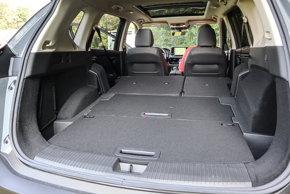 Nissan Rogue cargo space