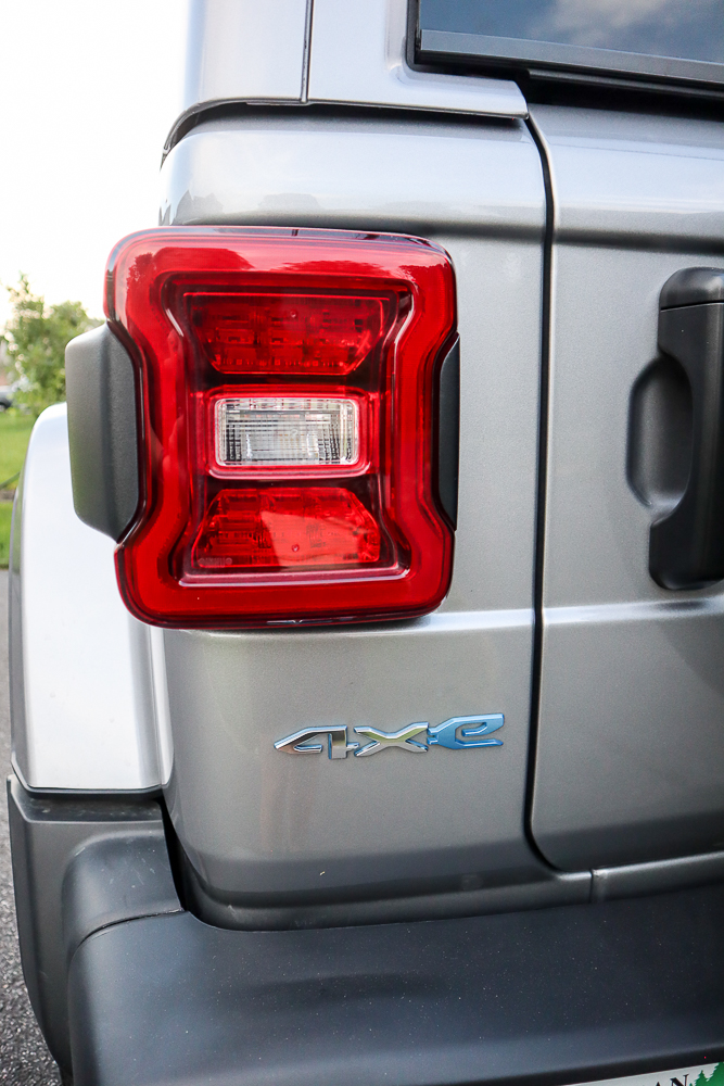 Jeep 4xe badging