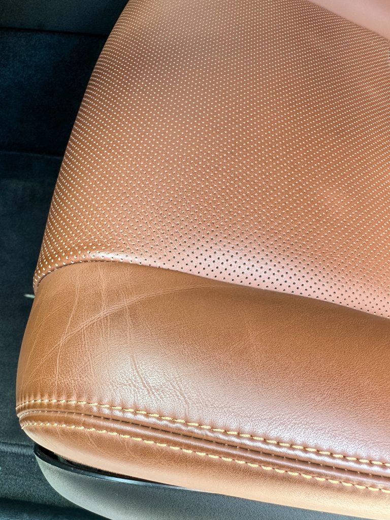 The vegan leather had a natural look despite some complaints about the creasing