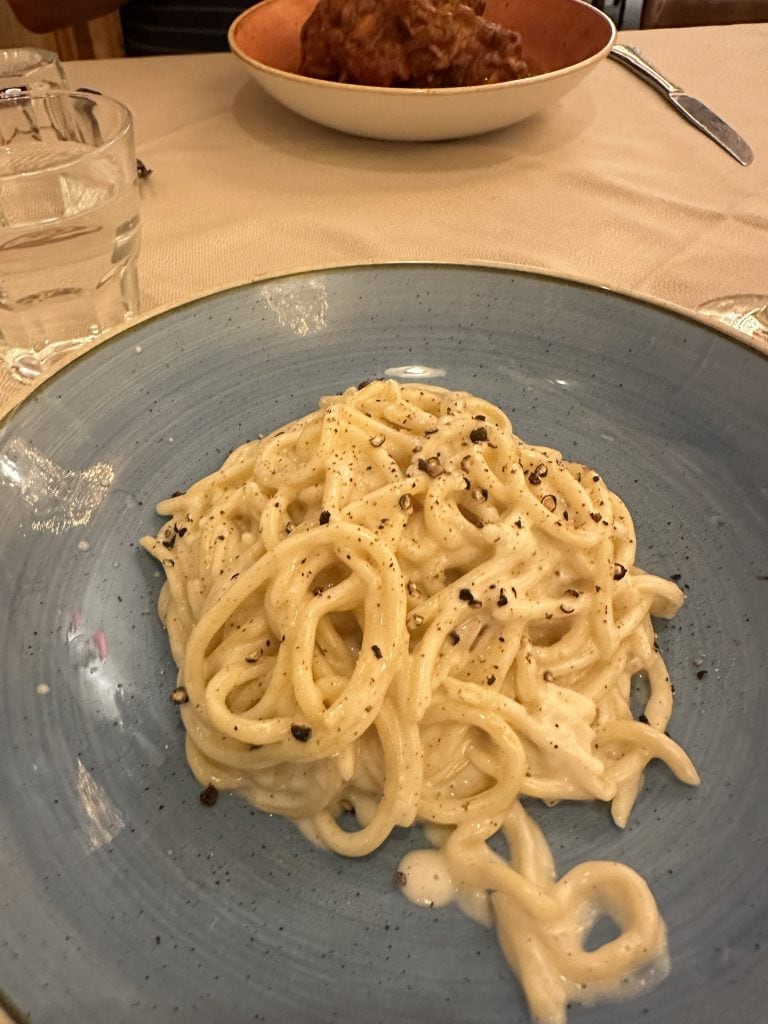 Cacio e pepe in Rome