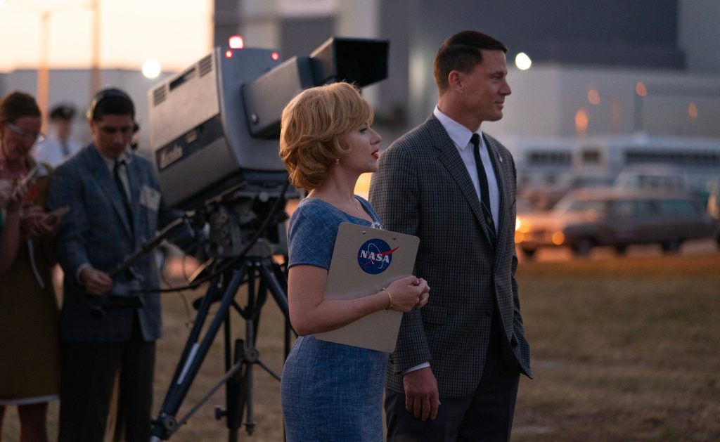 Channing Tatum and Scarlett Johansson in a scene from Fly Me to the Moon