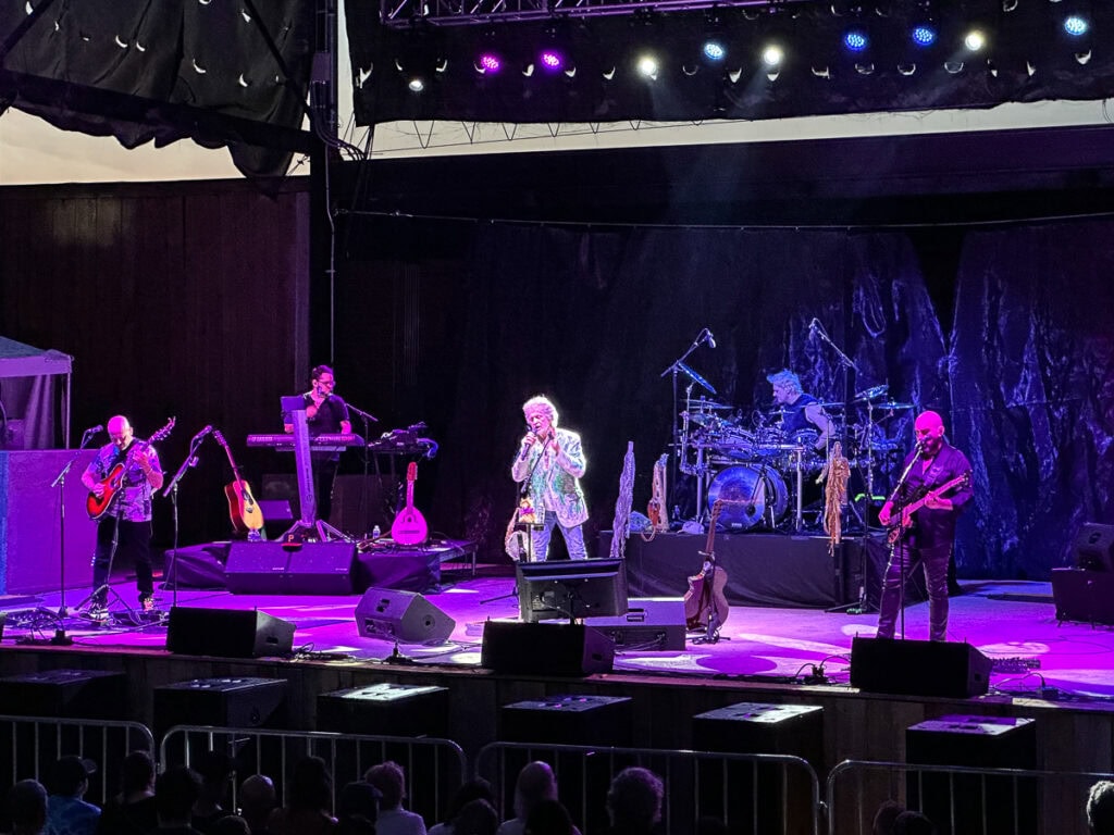 Jon Anderson and The Band Geeks at Timber Rock Amphitheatre