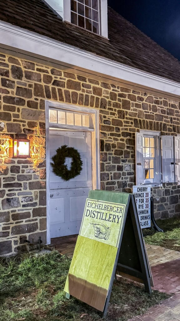 Christkindlmarkt at Dills Tavern