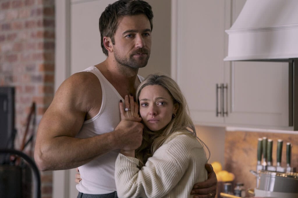 Brandon Sklenar as Andrew Winchester and Amanda Seyfried as Nina Winchester in The Housemaid. Photo Credit: Daniel McFaddenThe Housemaid. Photo Credit: Daniel McFadden/Lionsgate