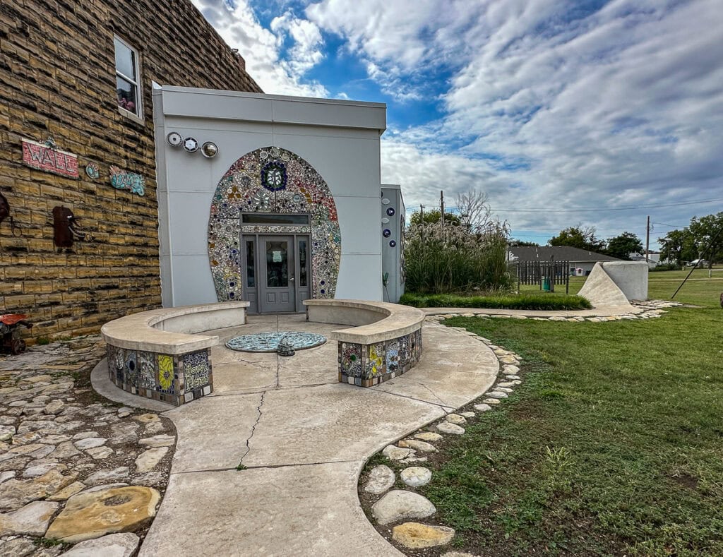 Bowl Plaza in Lucas, Kansas