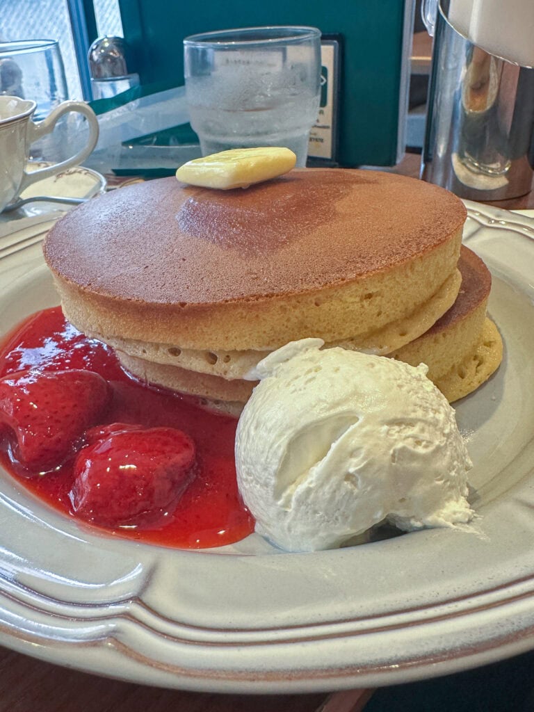 Coffee Kan pancakes in Asakusa