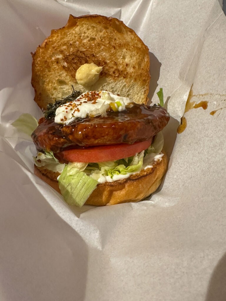 LUNA Burger in Kamakura