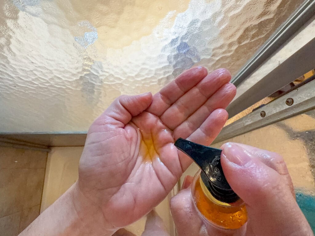 Besque Shower Oil